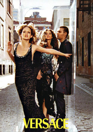 jlo 1999 versace
